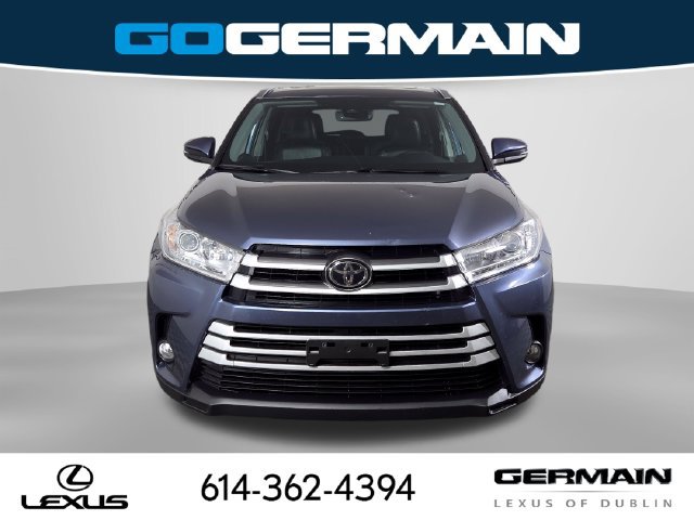 Used 2019 Toyota Highlander XLE AWD/4WD image 2