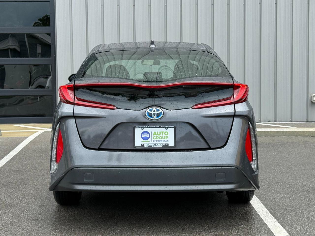 Used 2020 Toyota Prius Prime XLE FWD image 6