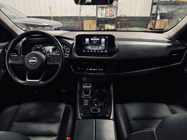 Used 2023 Nissan Rogue SL w/ SL Premium Package image 23