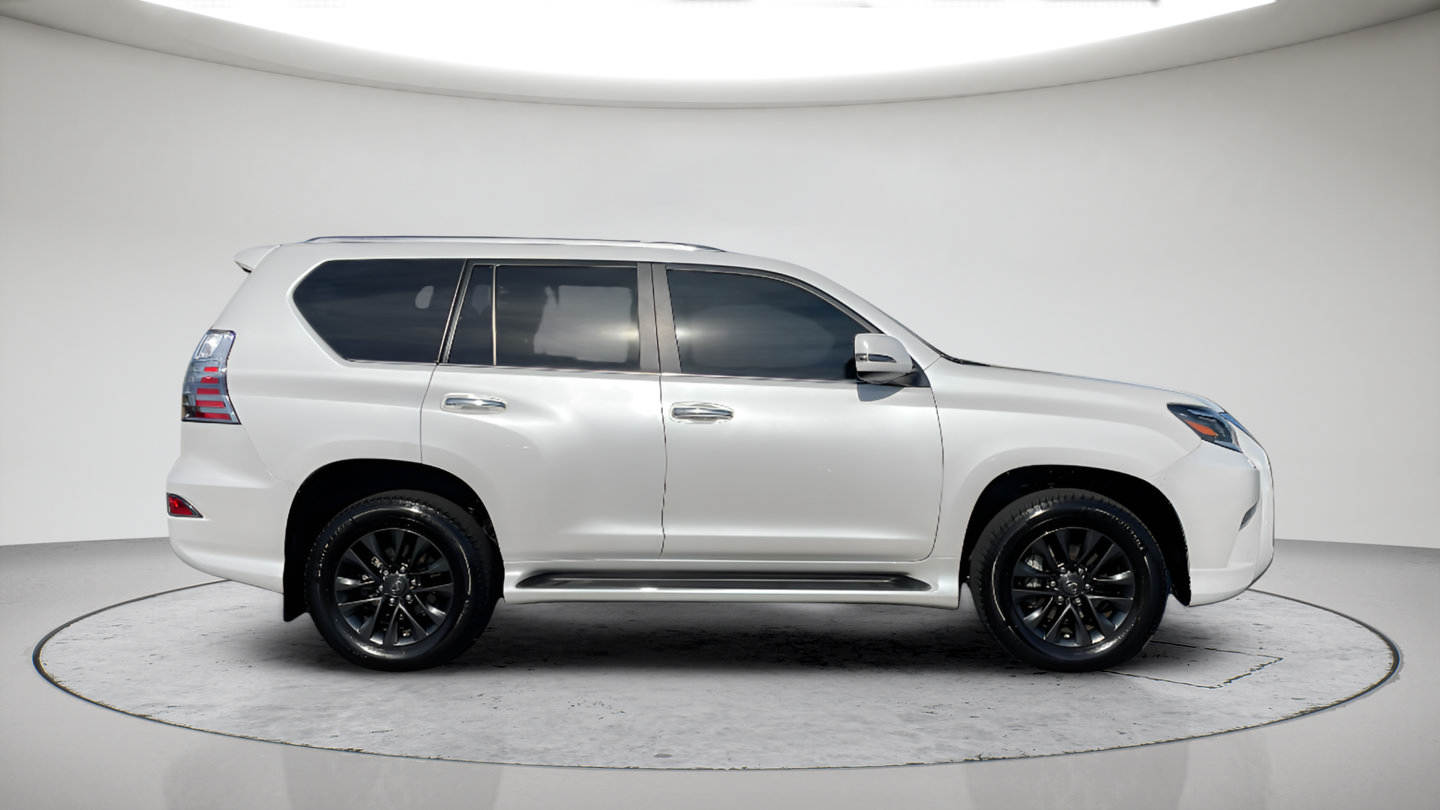 Used 2023 Lexus GX 460 Premium w/ Premium Package AWD/4WD image 4
