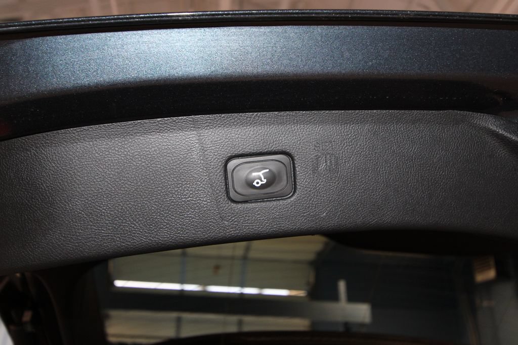 Used 2024 Ford Edge SEL w/ Convenience Package AWD/4WD image 40