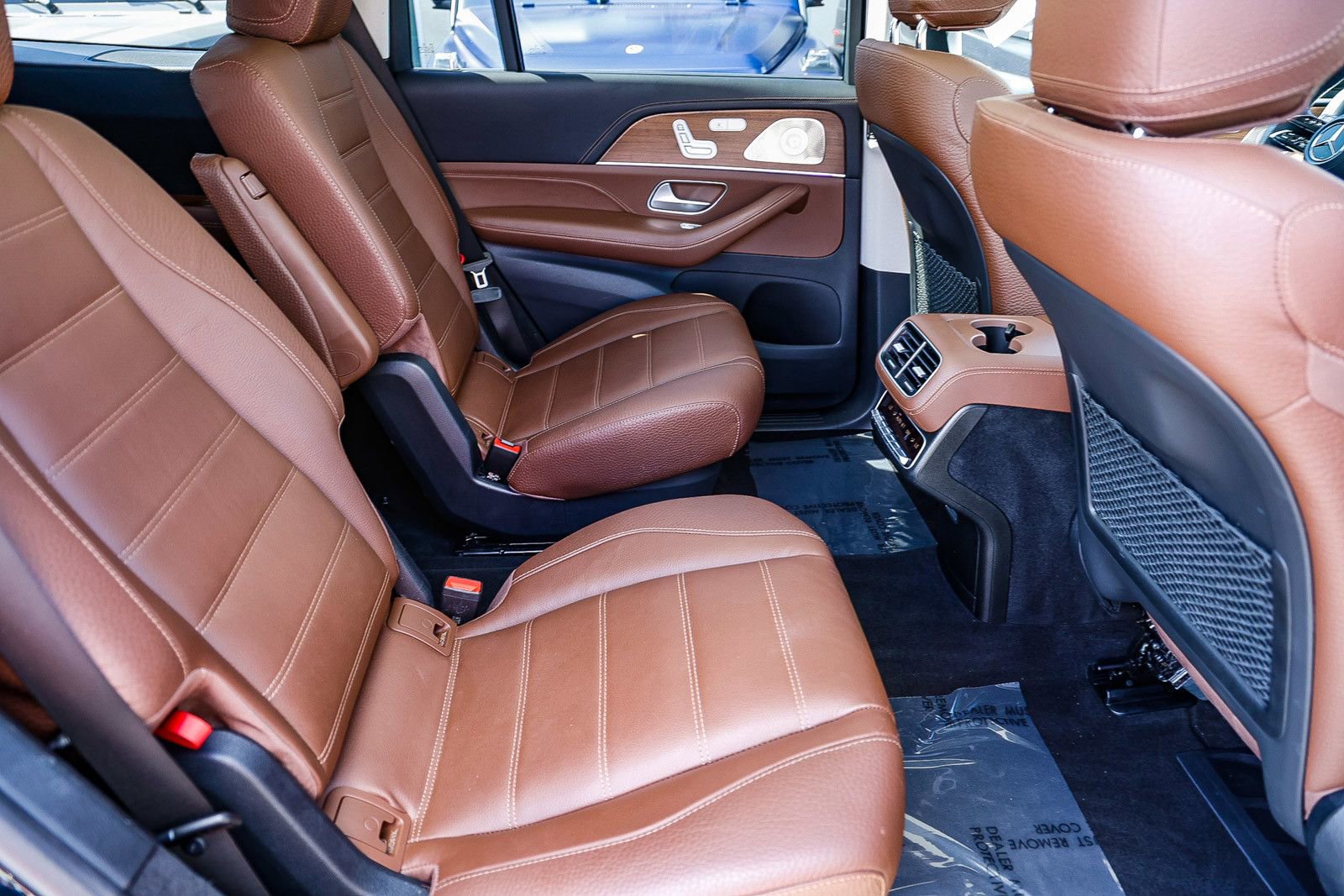 Certified 2024 Mercedes-Benz GLS 450 4MATIC image 16