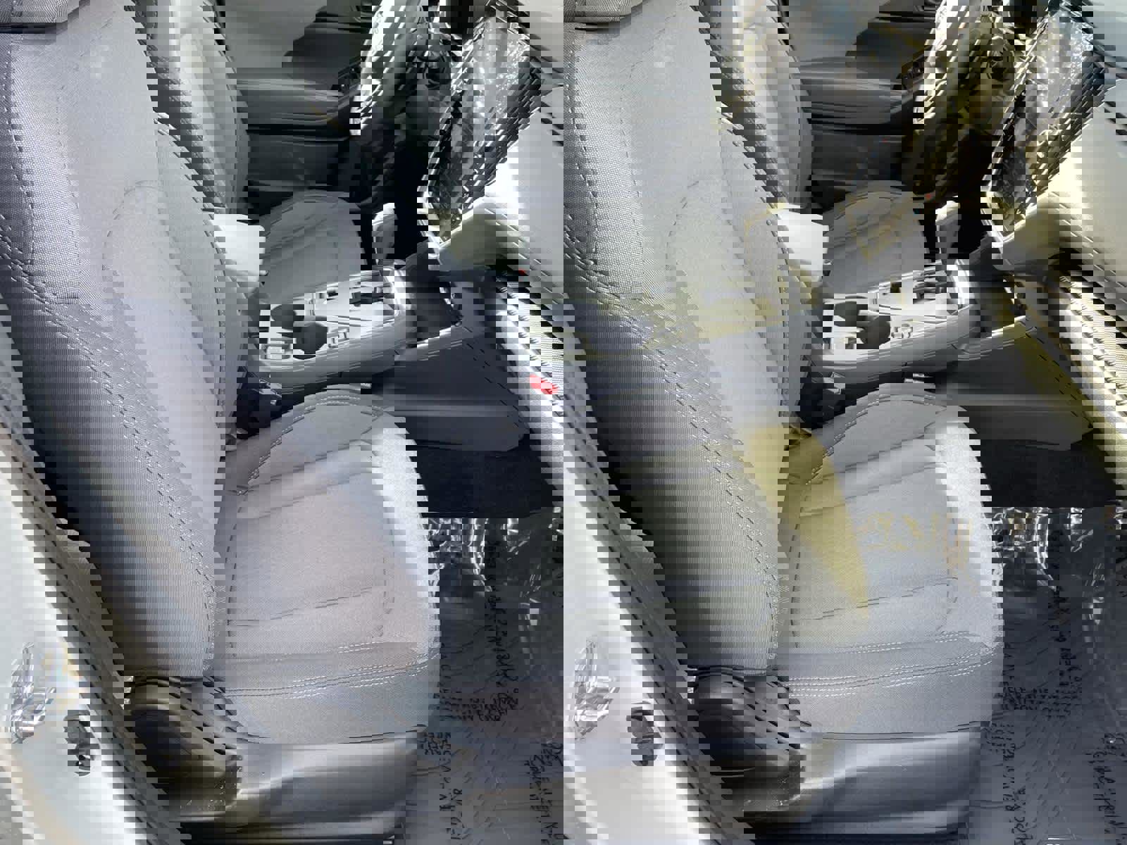 Used 2025 Subaru Crosstrek 2.0i Premium image 18