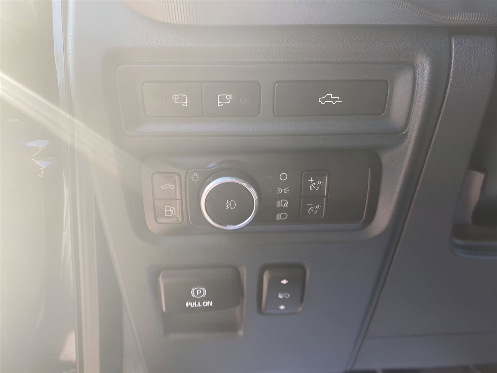 Used 2021 Ford F150 Platinum w/ Equipment Group 701A High image 23