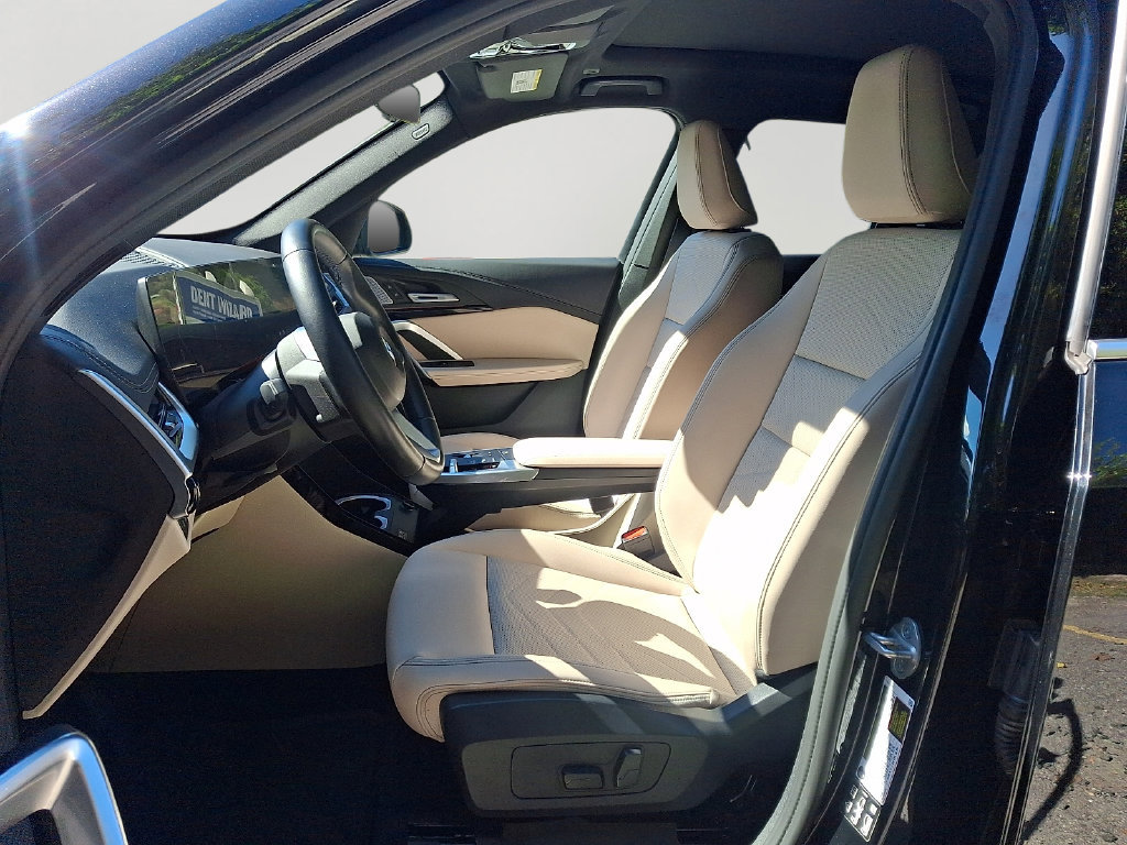 Certified 2025 BMW X1 xDrive28i w/ Convenience Package AWD/4WD image 14