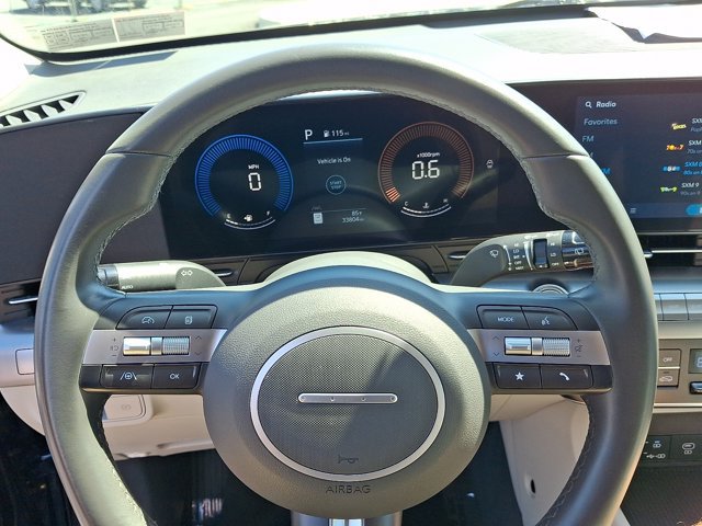 Used 2025 Hyundai Kona SEL AWD/4WD image 17
