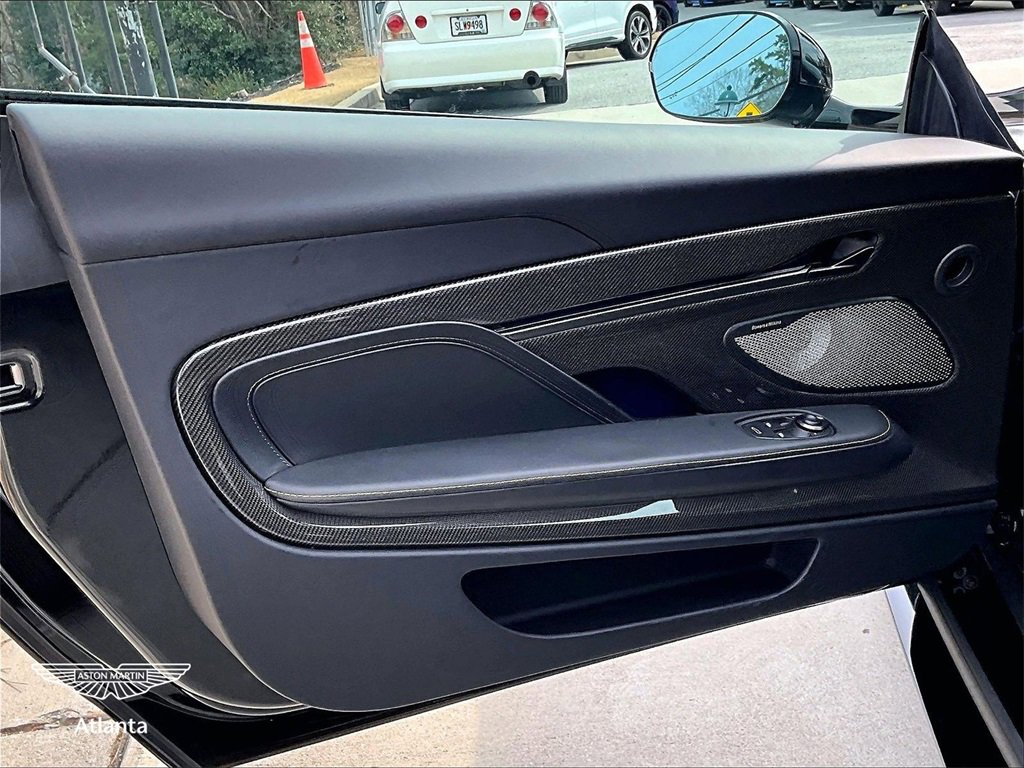 Used 2026 Aston Martin Vanquish image 18
