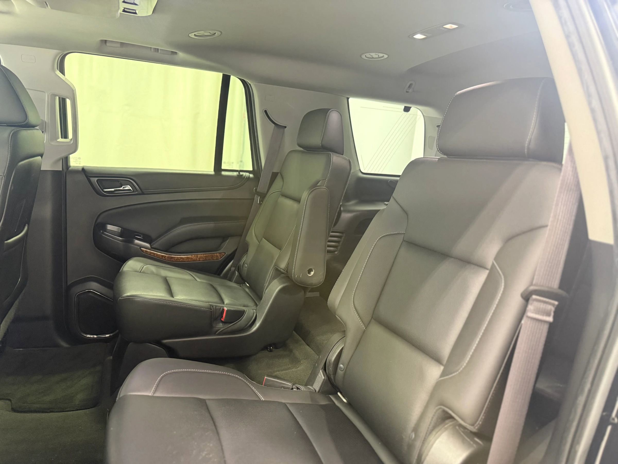 Used 2015 Chevrolet Tahoe LTZ image 37