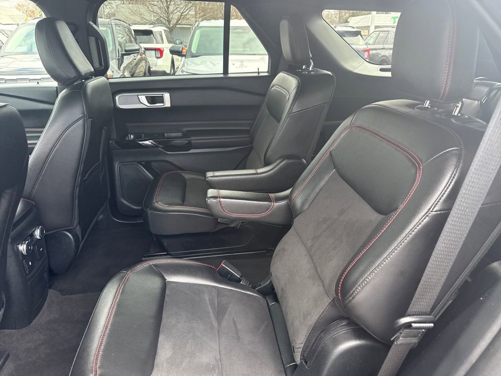 Used 2022 Ford Explorer ST-Line w/ Class IV Trailer Tow Package image 18