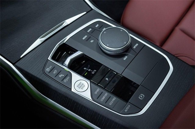 New 2026 BMW 330i xDrive Sedan w/ Premium Package image 21