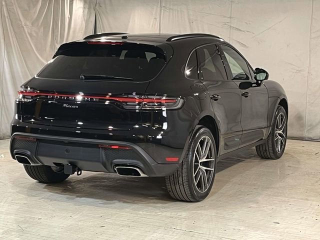 New 2026 Porsche Macan AWD/4WD image 7