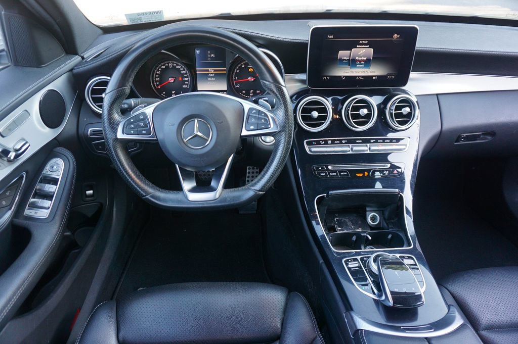 Used 2016 Mercedes-Benz C 300 Sedan image 5