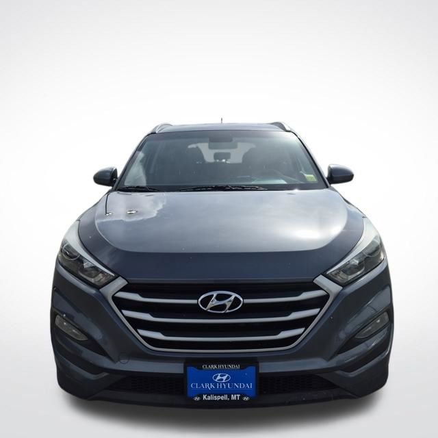 Used 2017 Hyundai Tucson SE AWD/4WD image 2