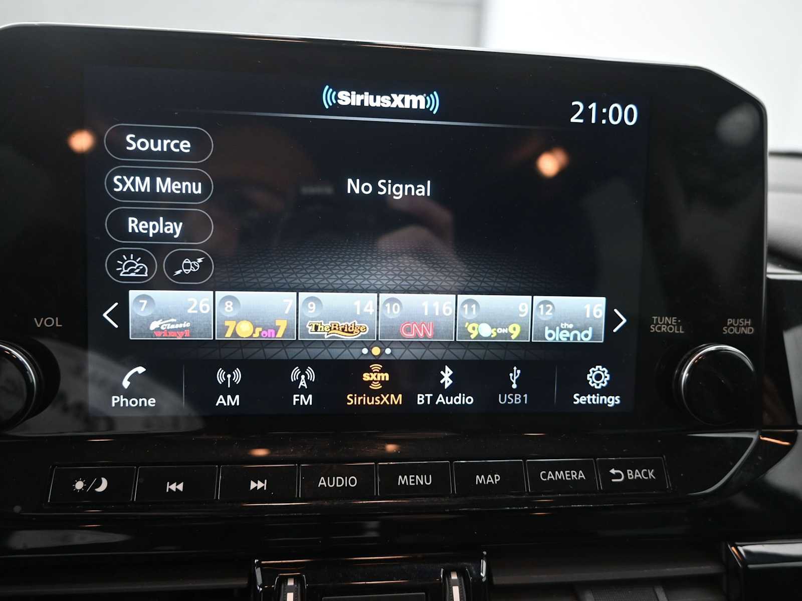 Used 2023 Nissan Pathfinder Platinum w/ Cargo Package image 13