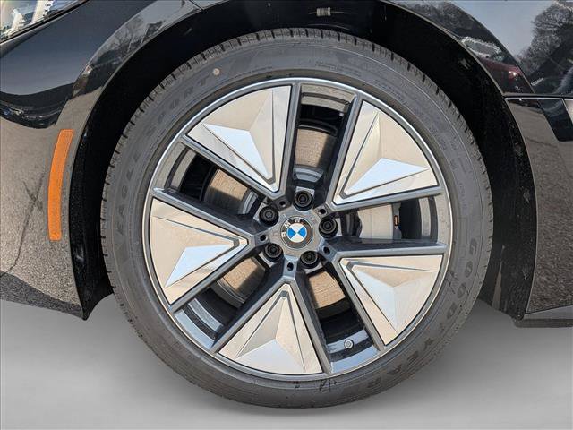 Used 2026 BMW i4 xDrive40i AWD/4WD image 10