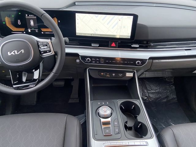 New 2026 Kia Carnival LXS image 13
