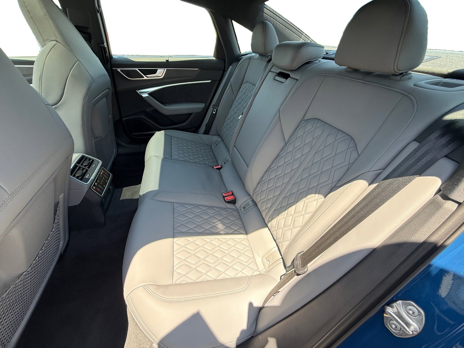 New 2025 Audi S6 Prestige image 16