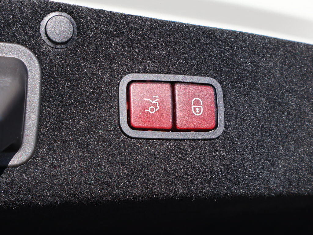 Certified 2020 Mercedes-Benz S 560 Sedan image 17