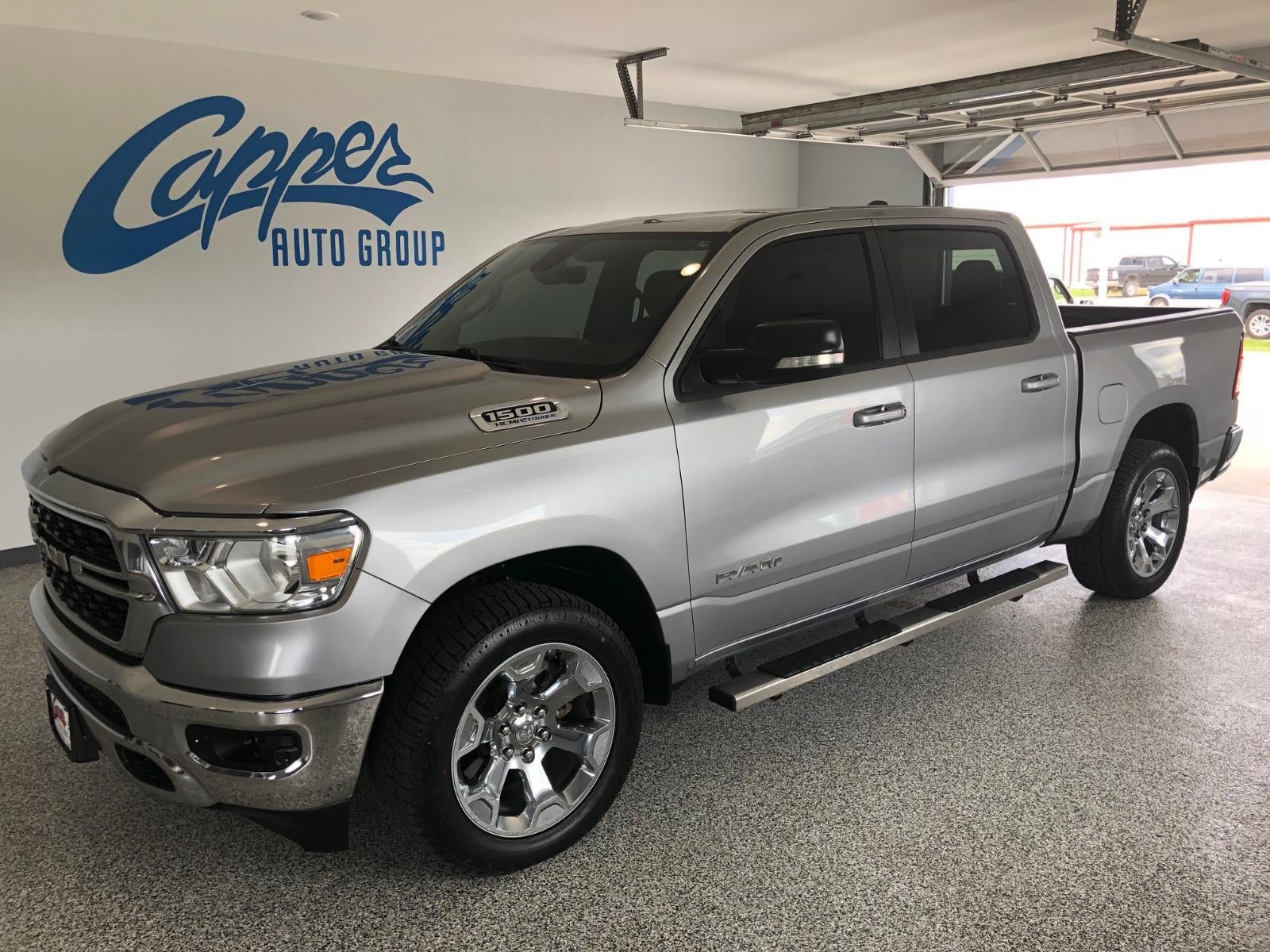 Used 2022 RAM 1500 Big Horn AWD/4WD image 1