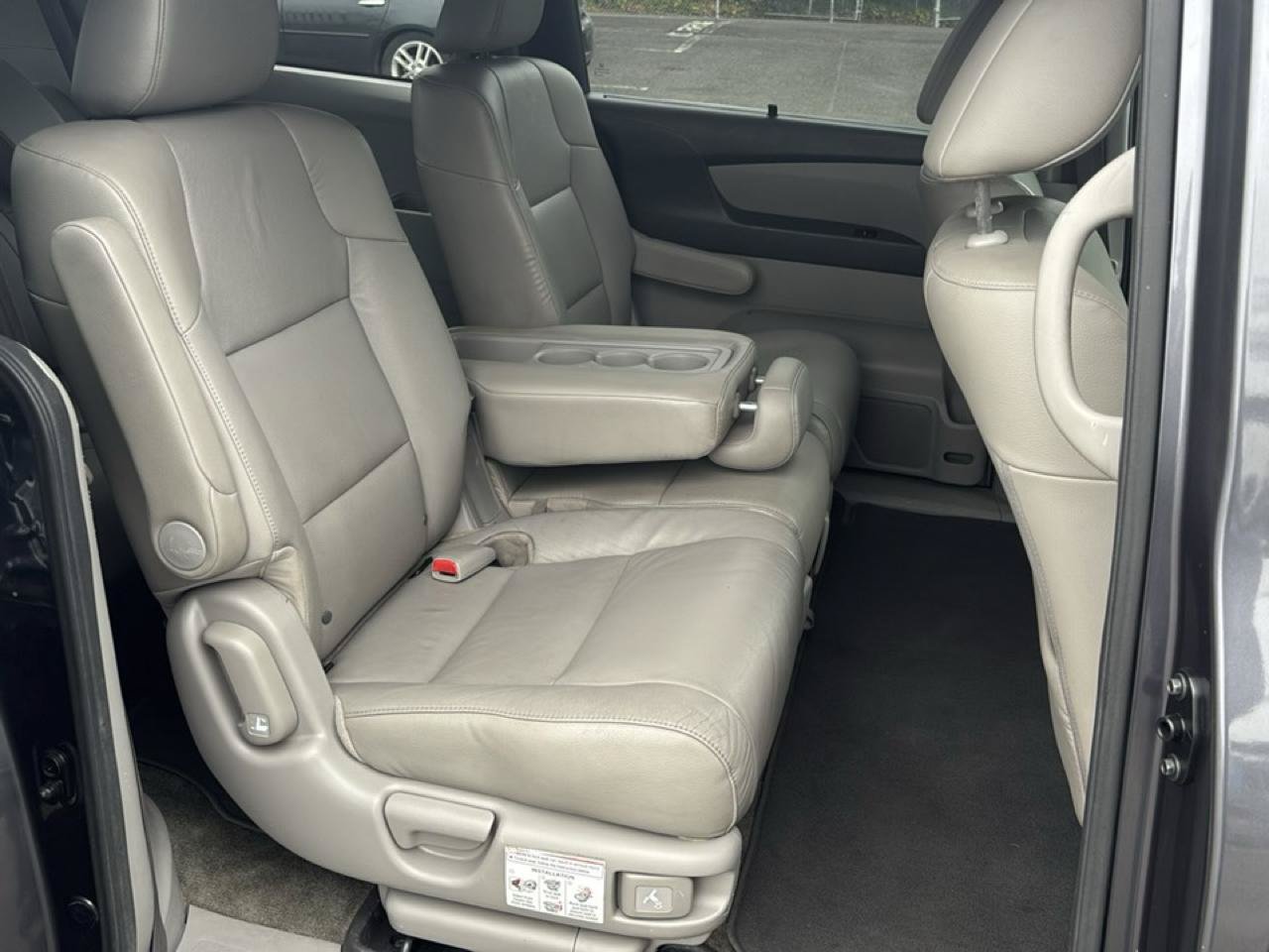Used 2016 Honda Odyssey EX-L image 28