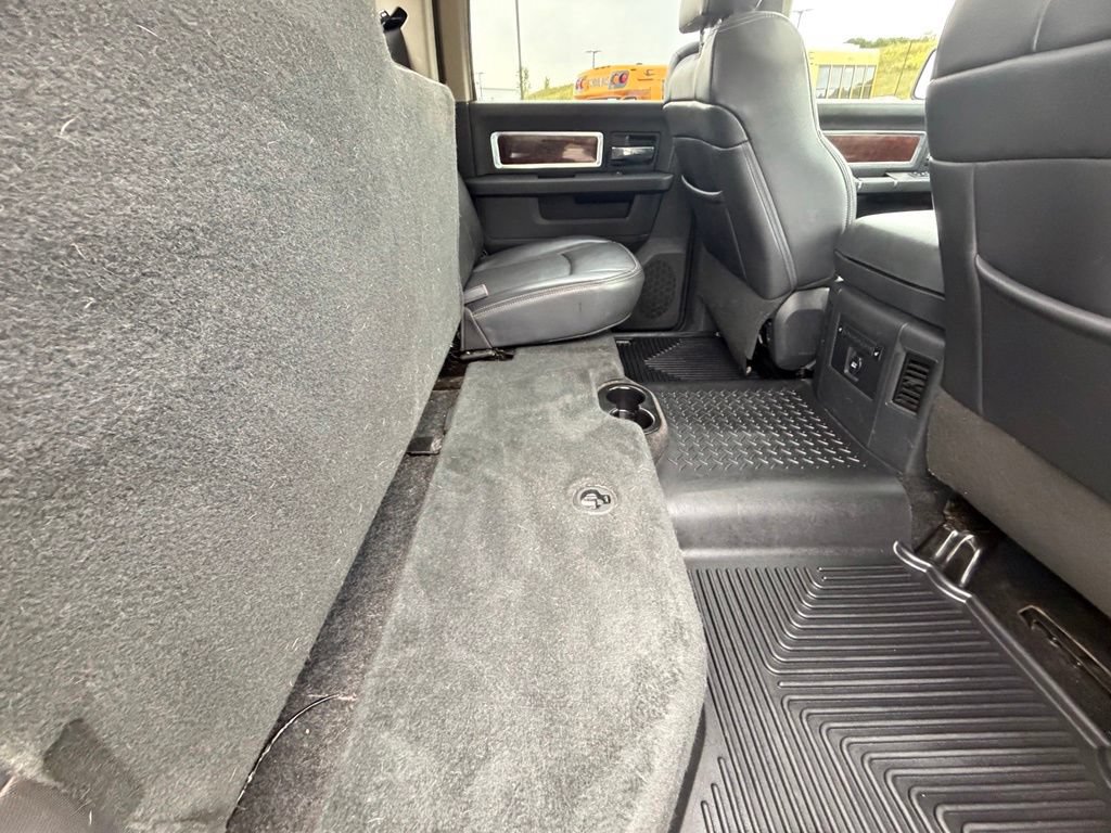 Used 2012 RAM 1500 Laramie AWD/4WD image 43