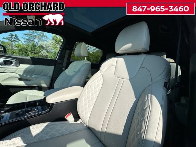 Used 2025 Kia Sorento SX Prestige AWD/4WD image 12