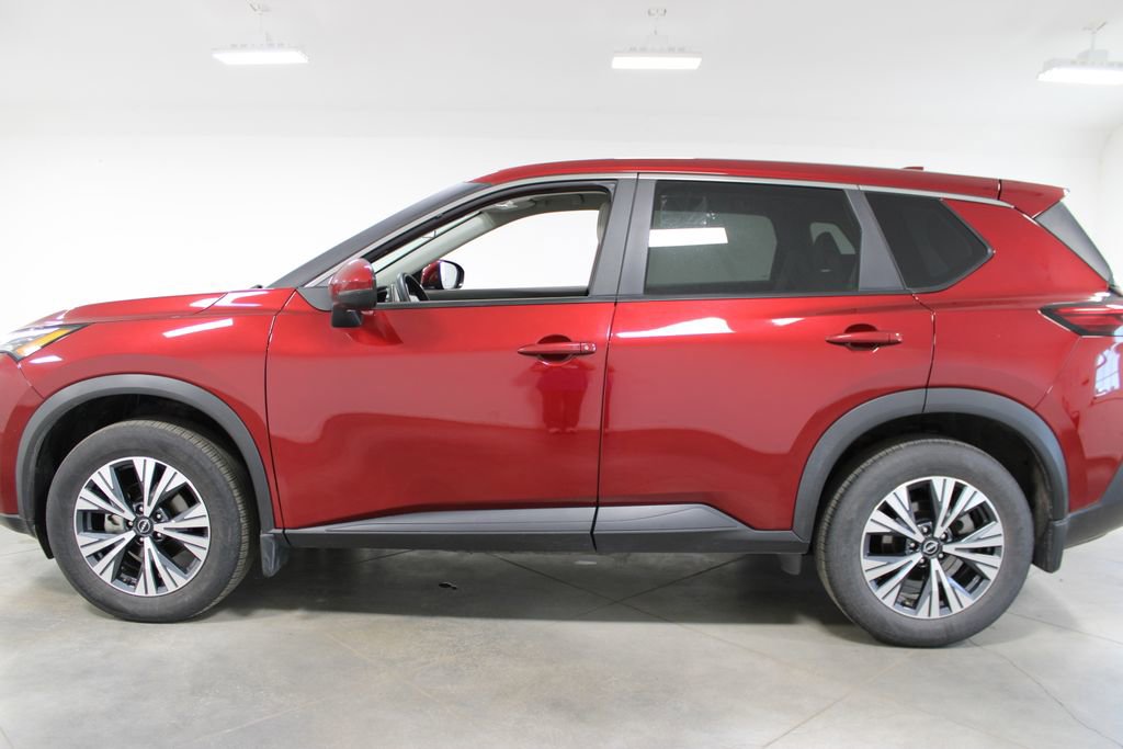 Used 2023 Nissan Rogue SV AWD/4WD image 6