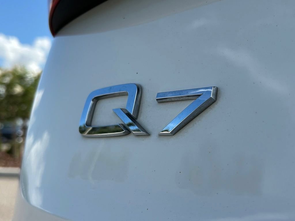 Used 2023 Audi Q7 3.0T Premium w/ Convenience Package AWD/4WD image 48