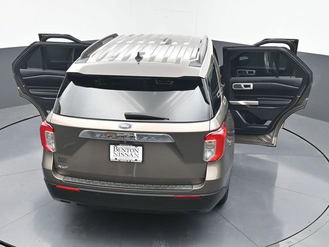 Used 2021 Ford Explorer XLT RWD image 46