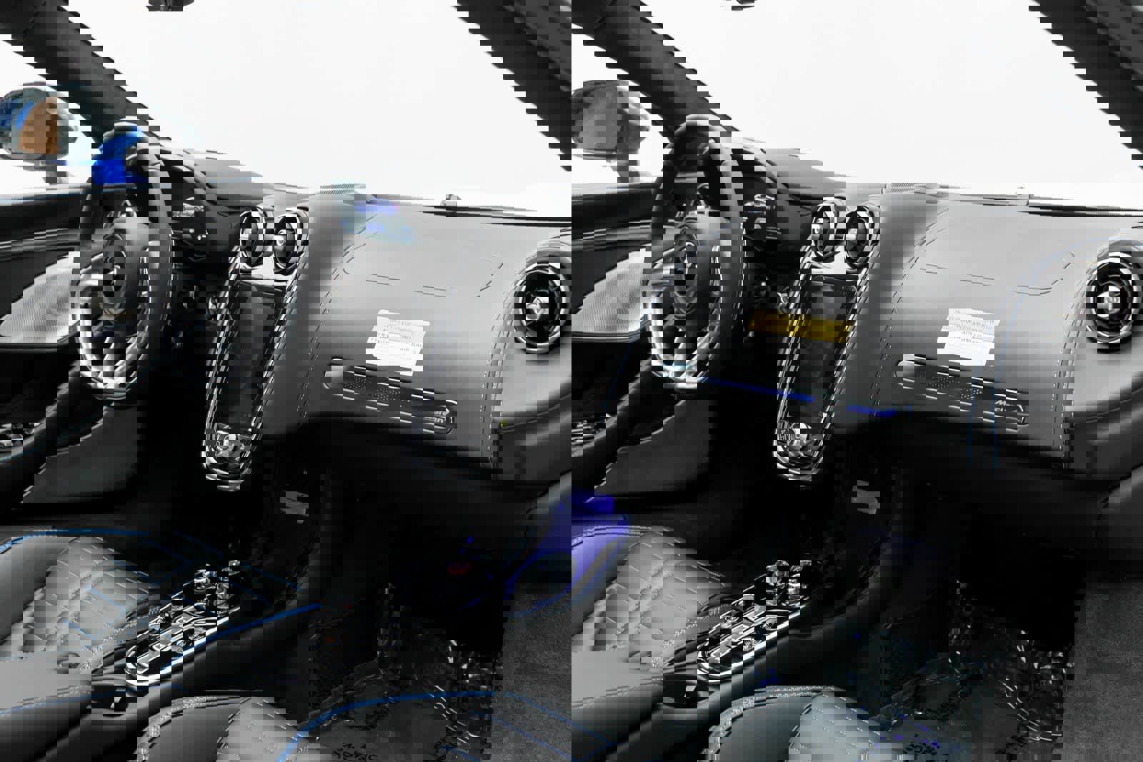 New 2025 McLaren GTS image 36