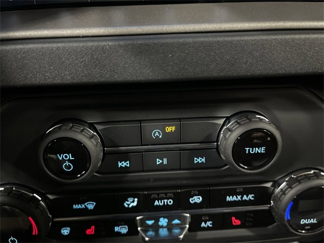 New 2025 Ford Bronco Outer Banks image 34