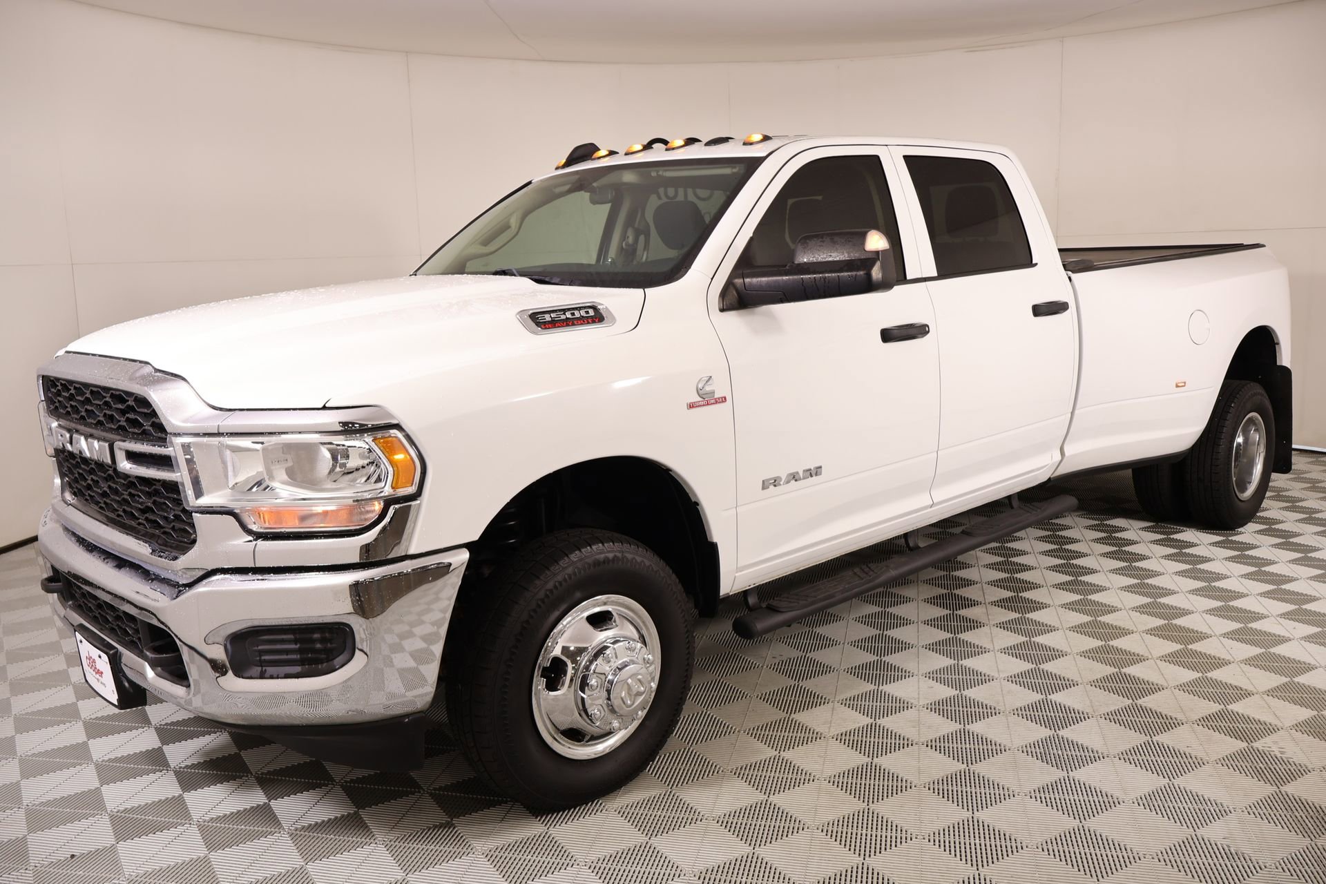 Used 2019 RAM 3500 Tradesman AWD/4WD image 9