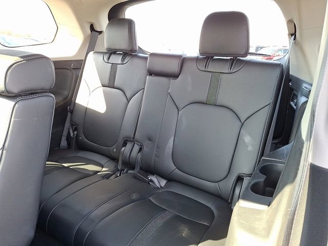 Certified 2023 Honda Pilot Touring image 24
