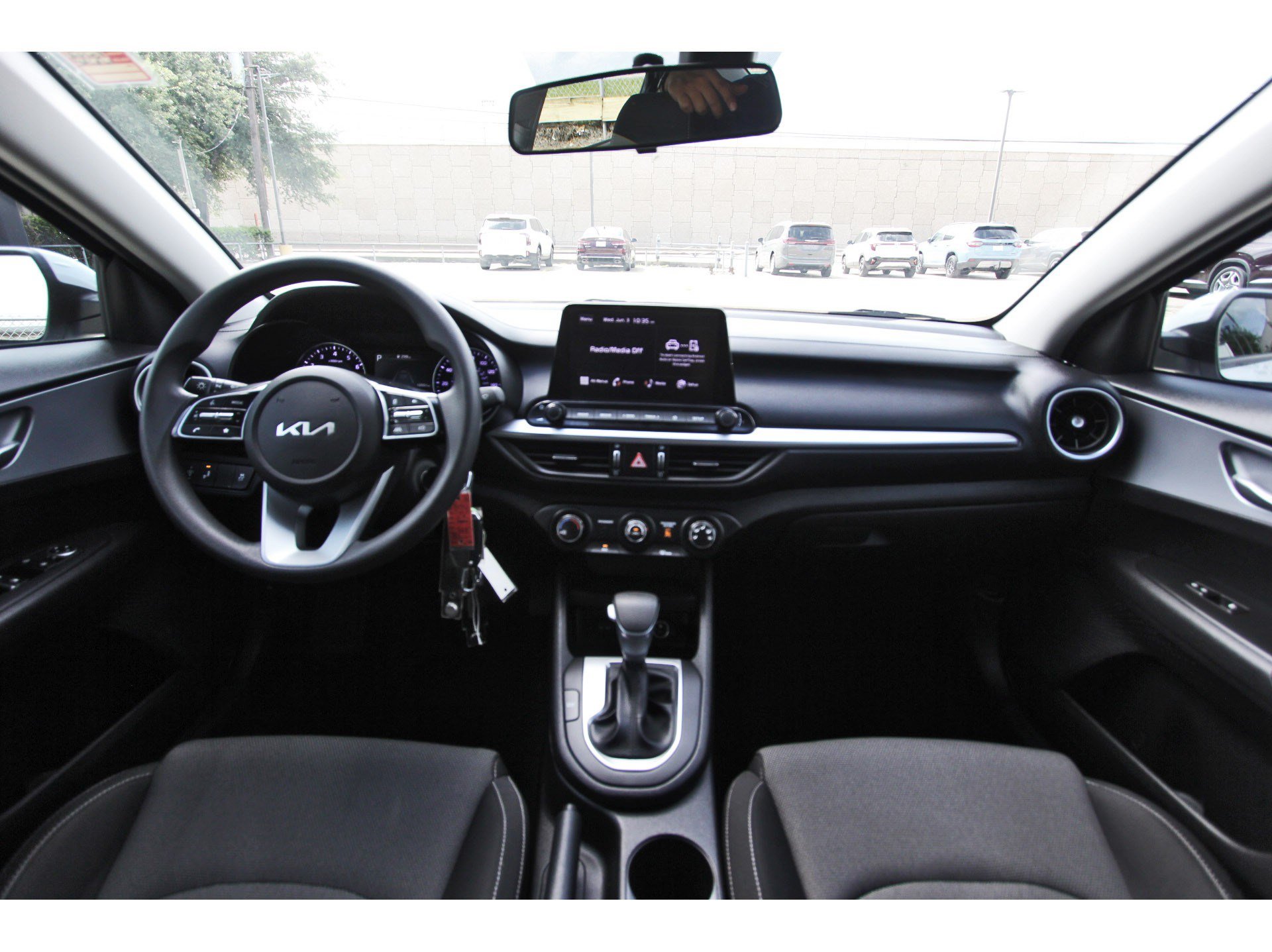 Certified 2023 Kia Forte LXS w/ LXS Technology Package FWD image 12