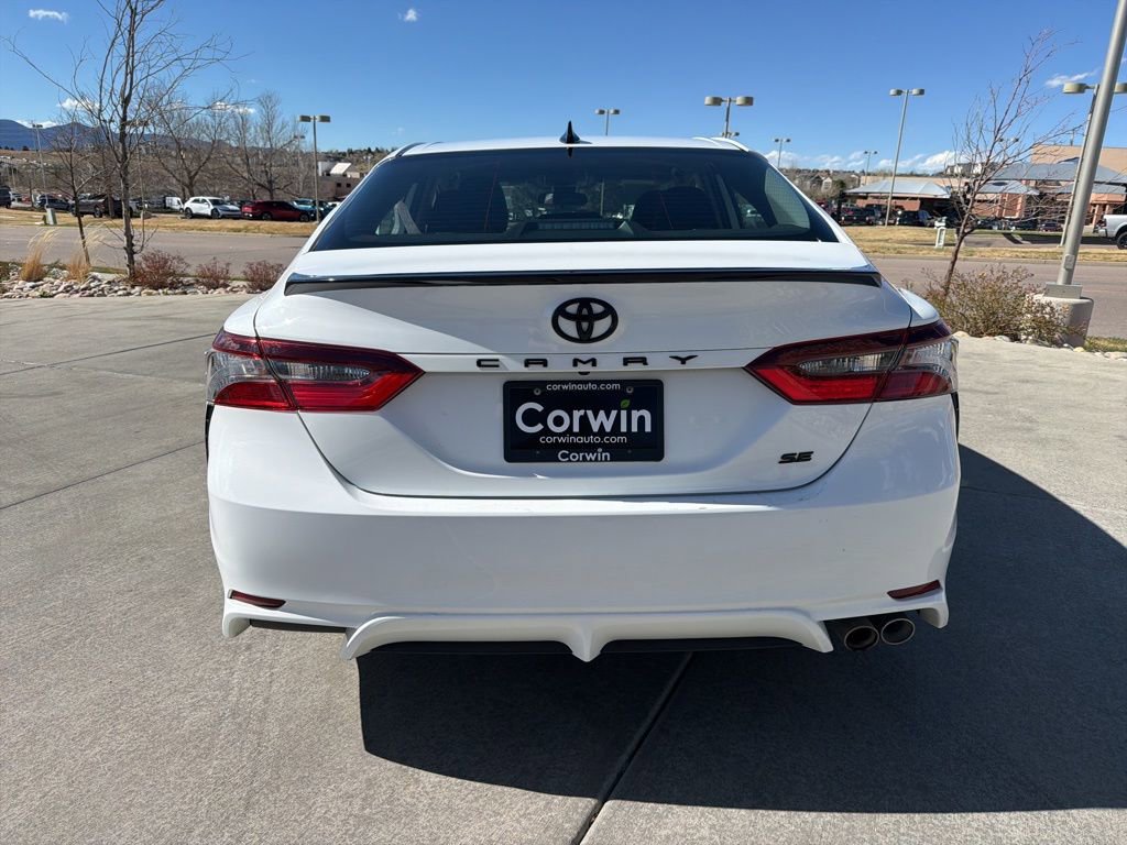 Used 2023 Toyota Camry SE image 7