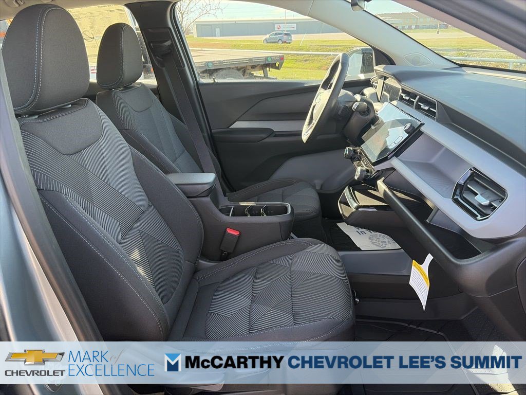 New 2027 Chevrolet Bolt LT w/ Comfort Package FWD image 27