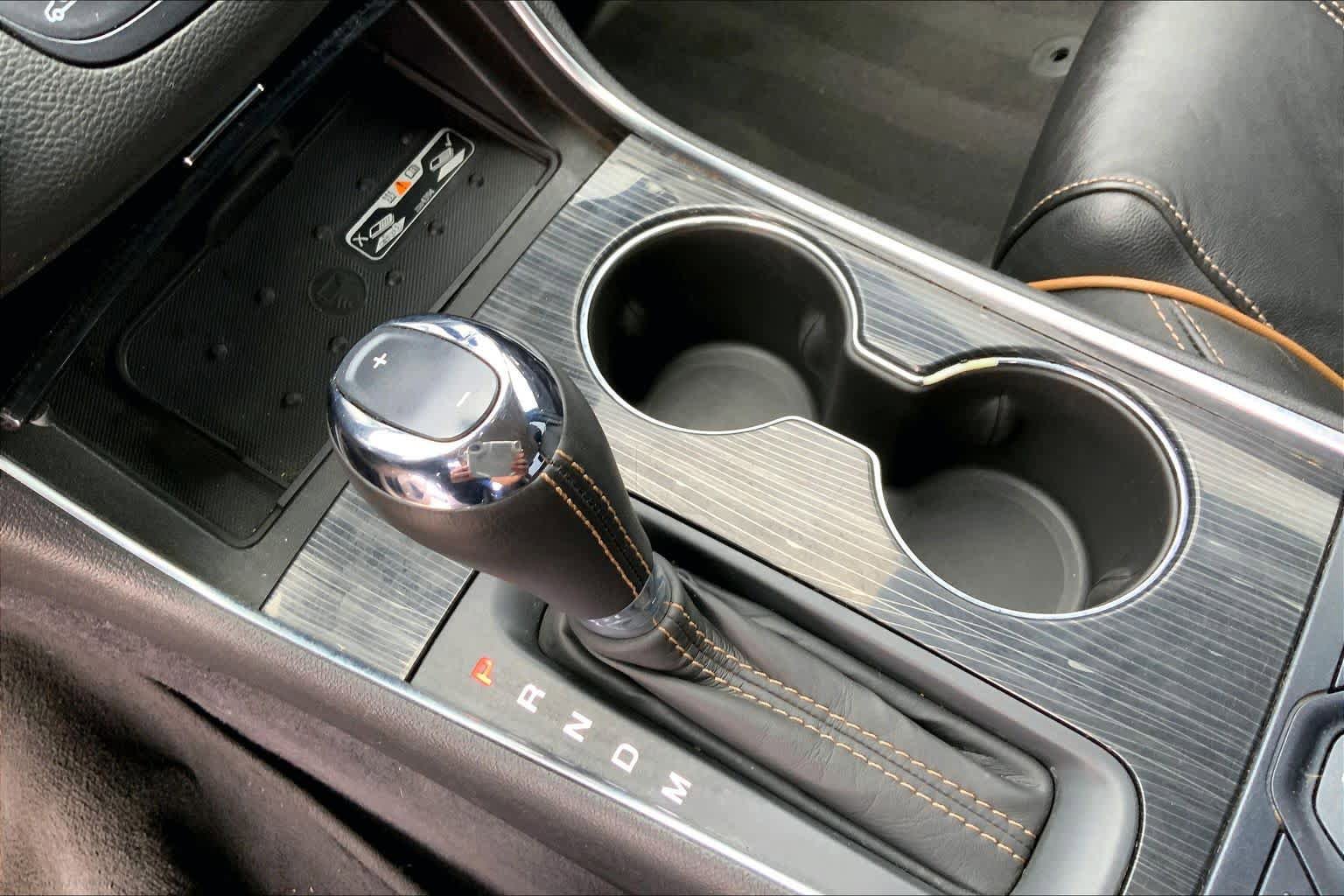 Used 2018 Chevrolet Impala Premier FWD image 17