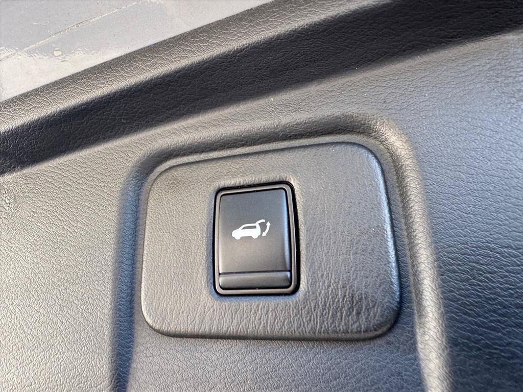 Certified 2024 Nissan Murano SL FWD image 11