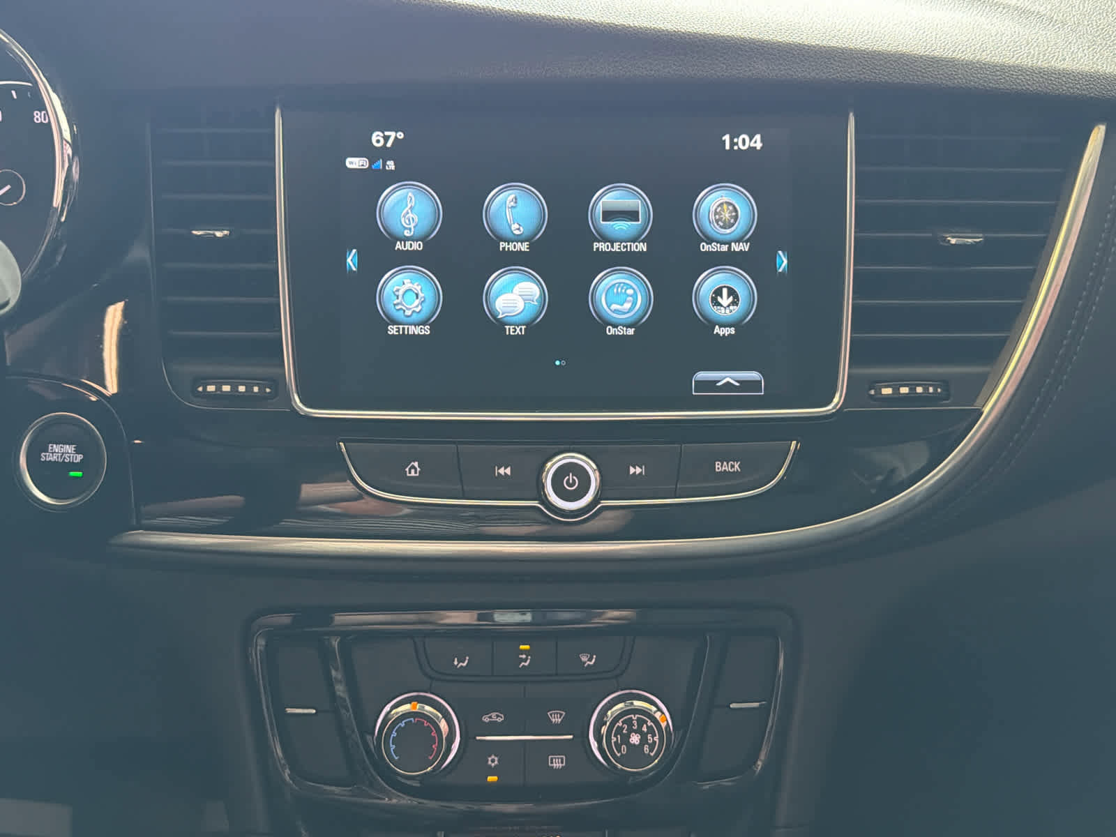 Used 2021 Buick Encore Preferred image 40