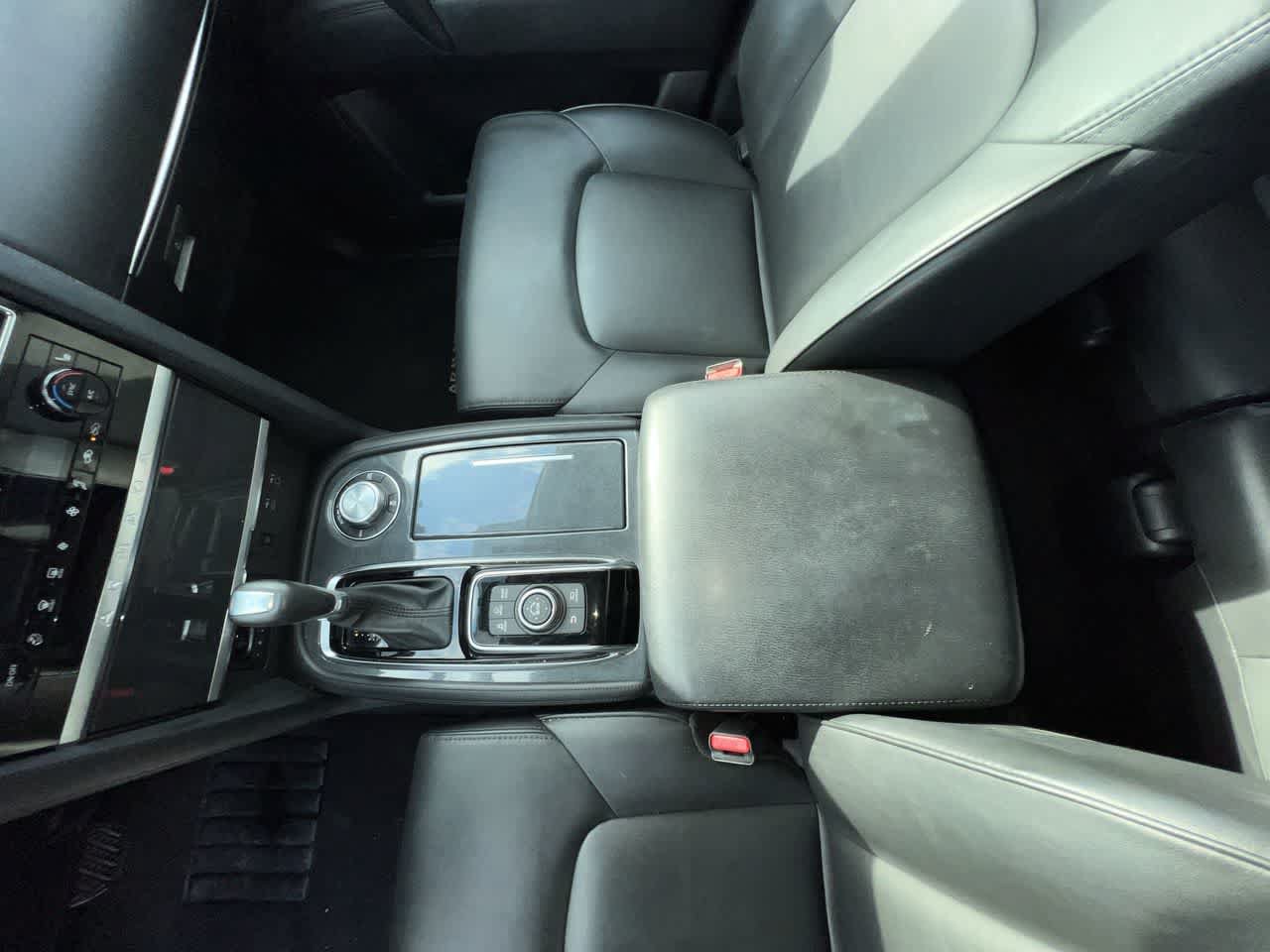 Used 2021 Nissan Armada SV AWD/4WD image 21