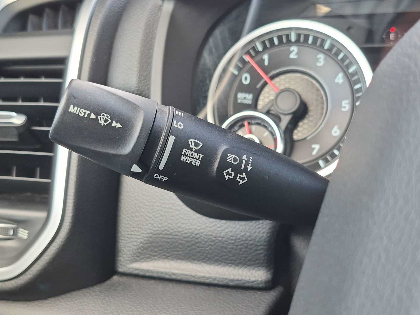 Used 2021 RAM 1500 Big Horn AWD/4WD image 25