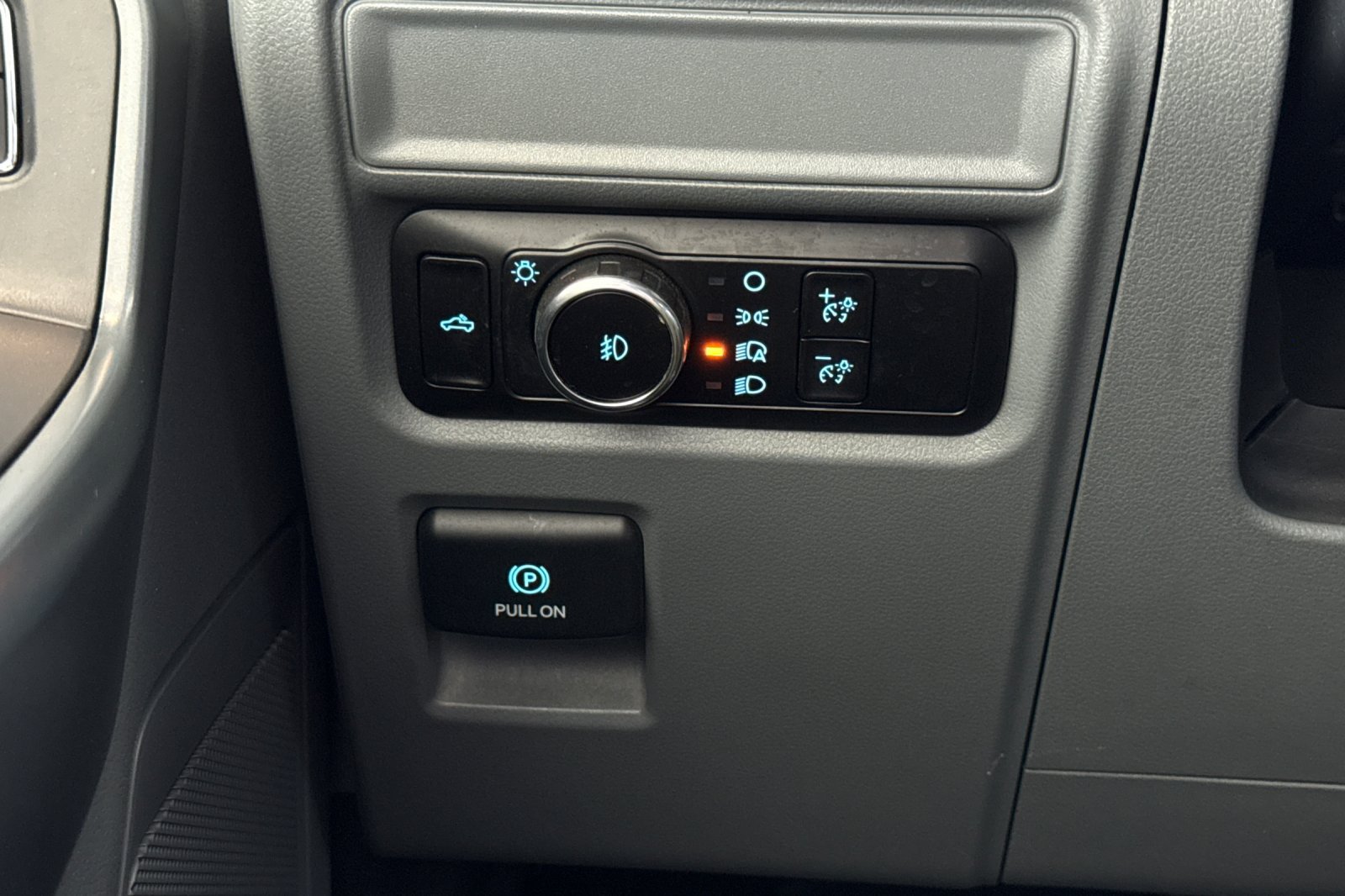 Used 2023 Ford F150 XLT AWD/4WD image 28