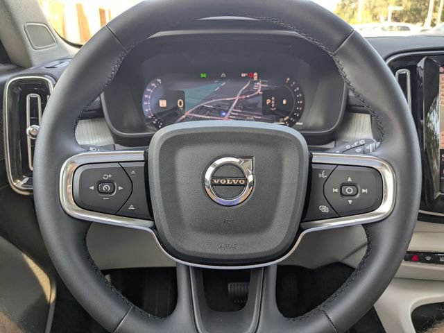 New 2026 Volvo XC40 B5 Ultra w/ Climate Package AWD/4WD image 30