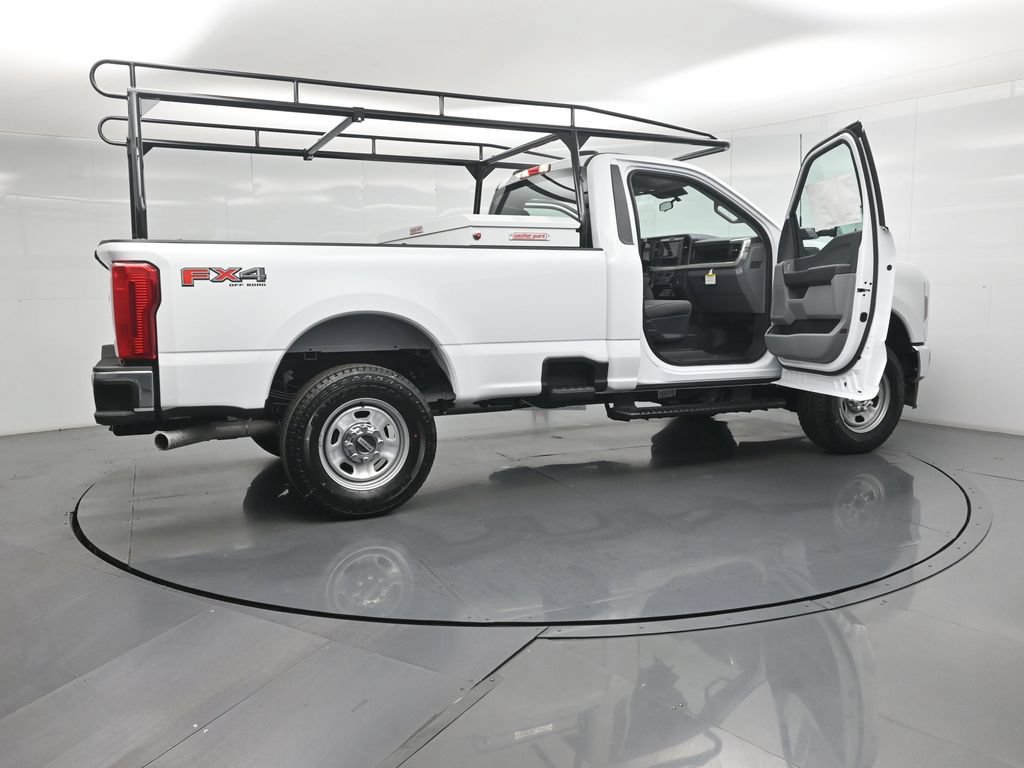 New 2026 Ford F350 XL w/ FX4 Off-Road Package AWD/4WD image 3