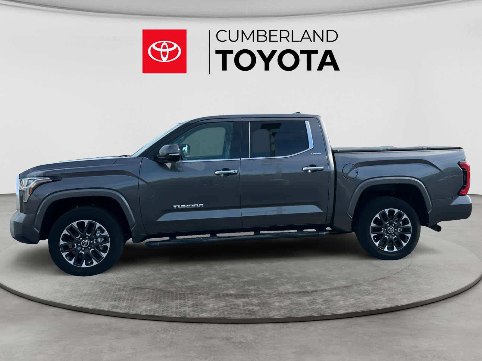 Used 2023 Toyota Tundra Limited AWD/4WD image 2