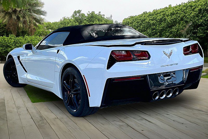 Used 2016 Chevrolet Corvette Stingray Convertible w/ 3LT Preferred Equipment Group RWD image 9