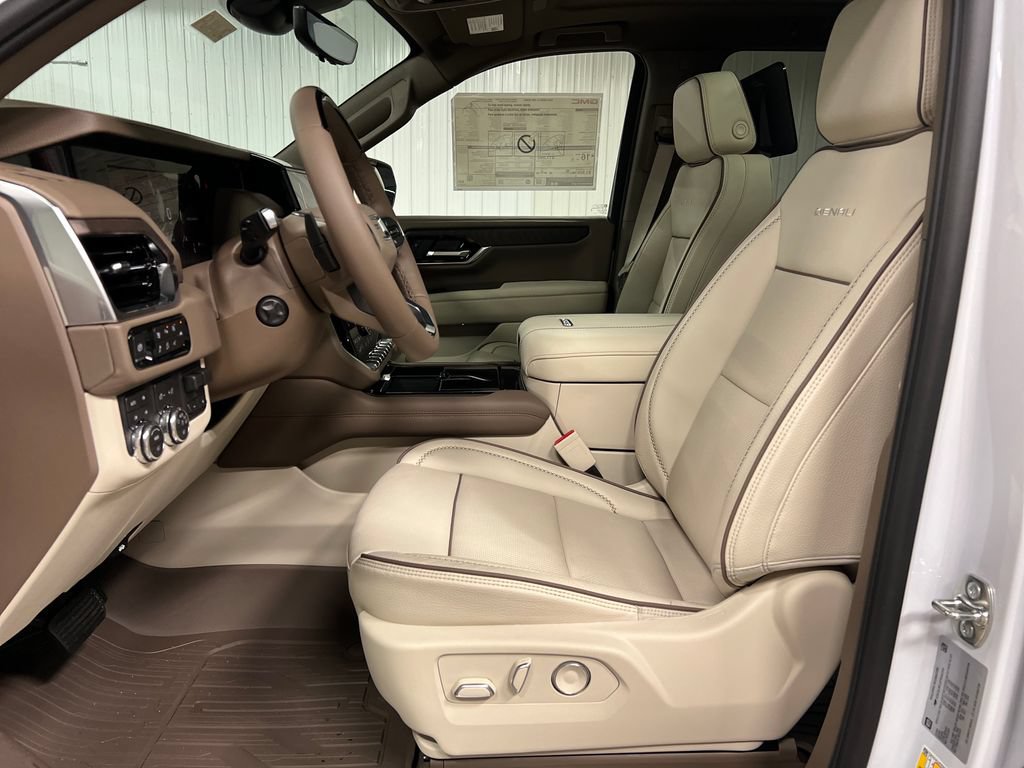 New 2026 GMC Yukon XL Denali w/ Denali Reserve Package AWD/4WD image 12