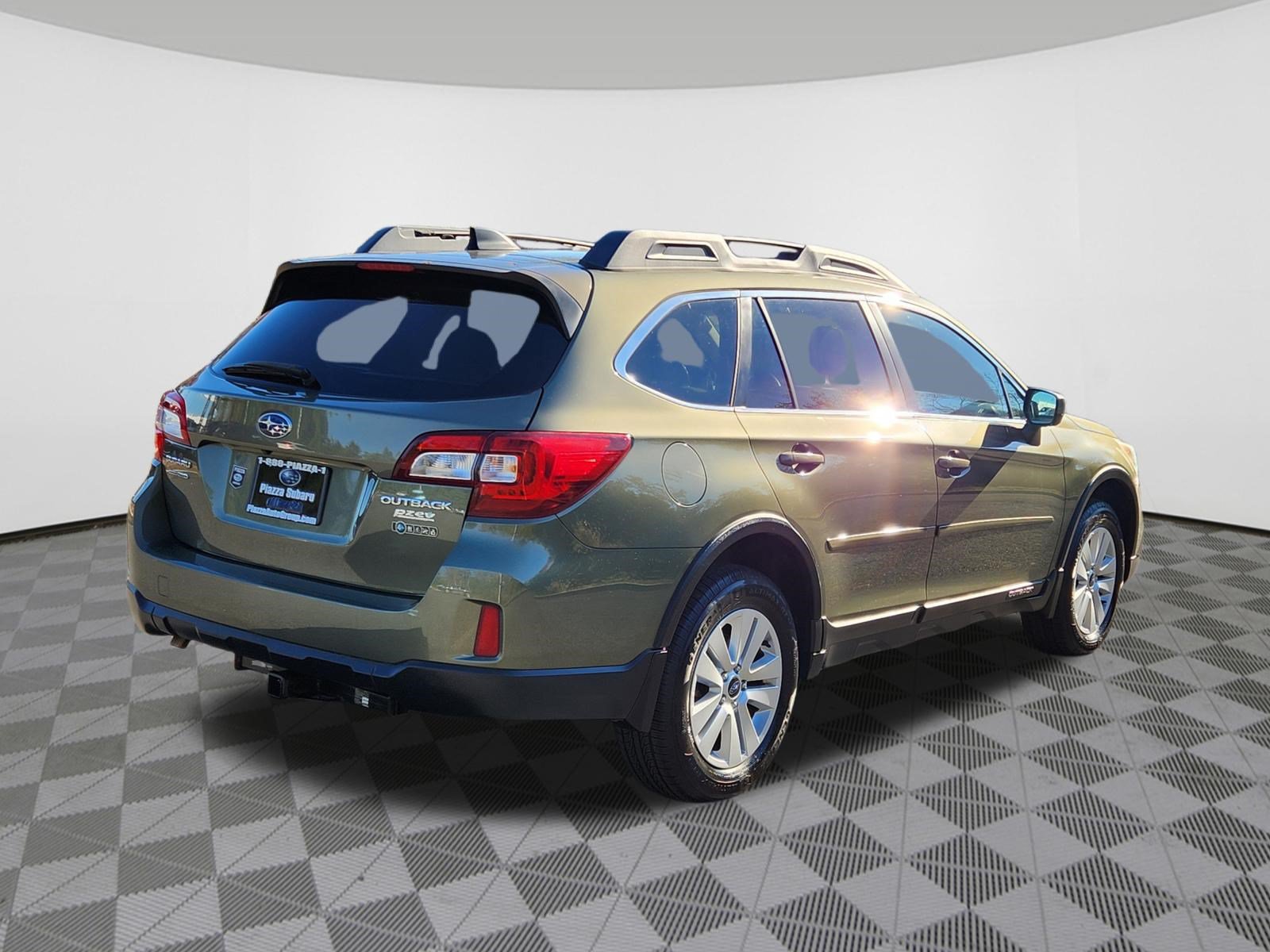 Used 2016 Subaru Outback 2.5i Premium AWD/4WD image 4