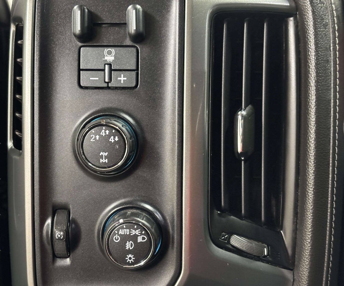 Used 2015 Chevrolet Silverado 2500 LTZ AWD/4WD image 25
