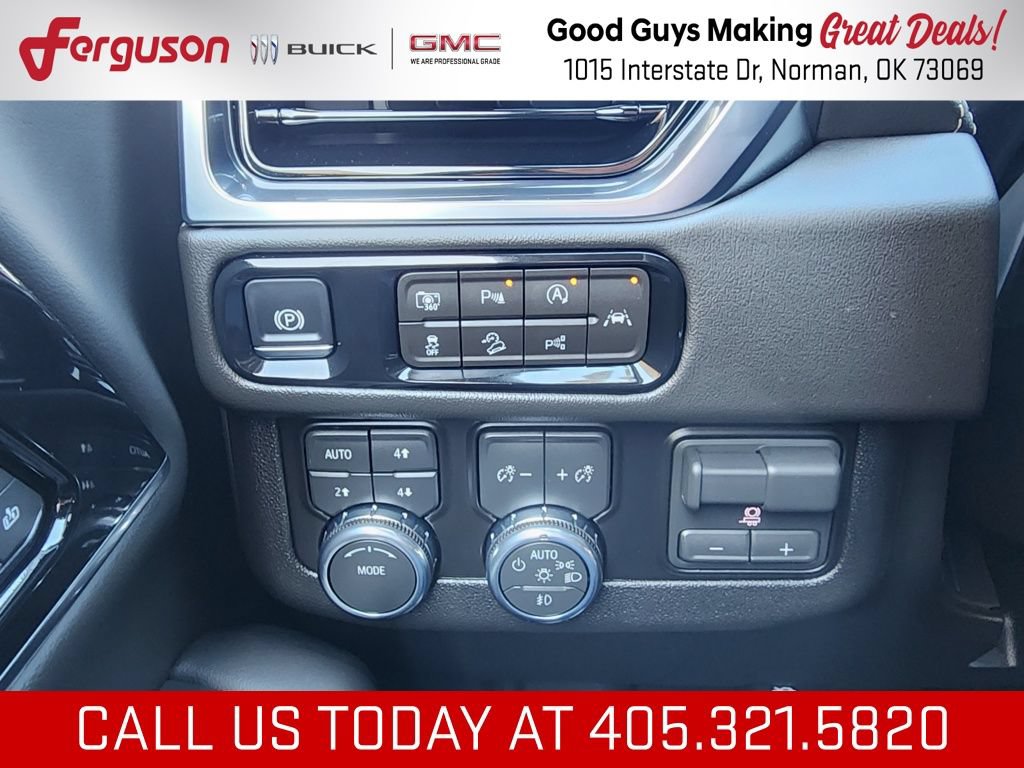 New 2026 GMC Yukon XL Elevation AWD/4WD image 17
